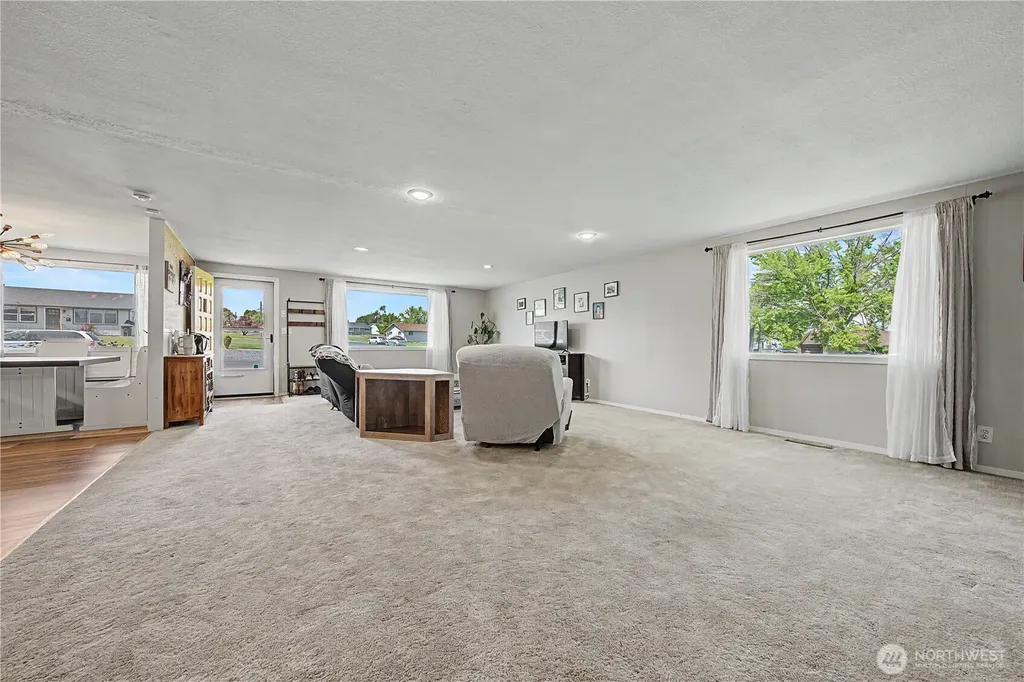 337 N Clark Road Moses Lake WA 98837