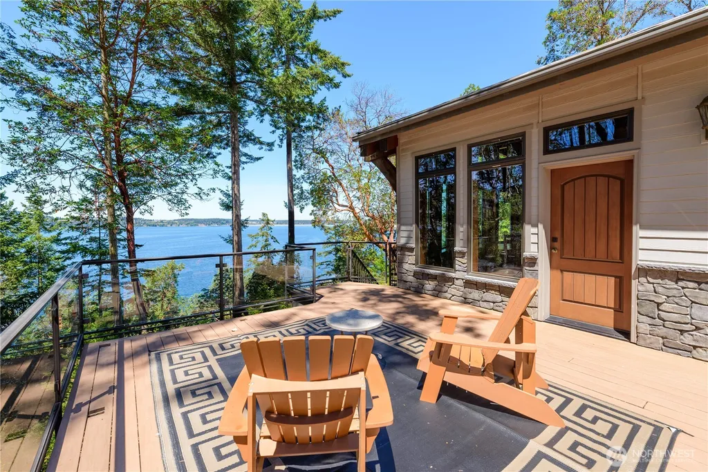 2463 E Sequim Bay Road Sequim WA 98382