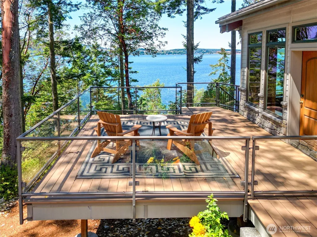 2463 E Sequim Bay Road Sequim WA 98382