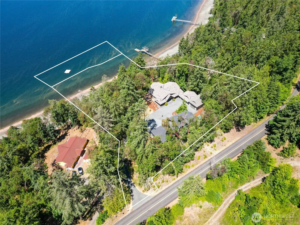 2463 E Sequim Bay Road Sequim WA 98382