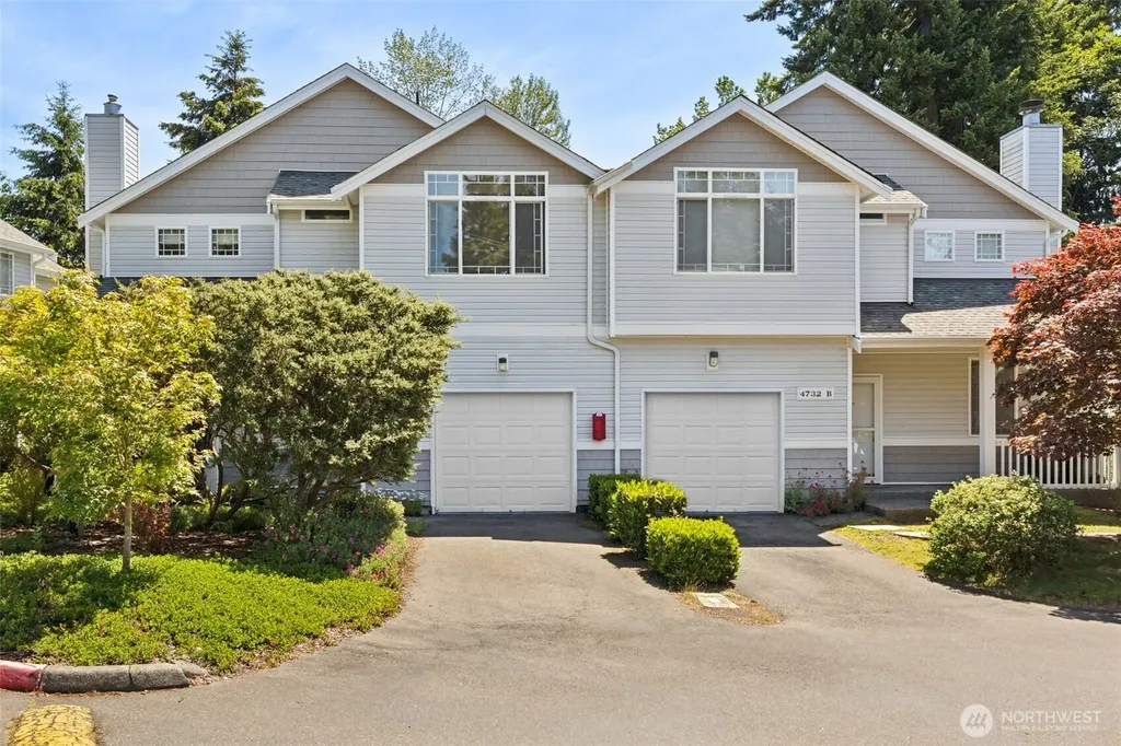 4732 Lakeshore Lane SE Olympia WA 98513