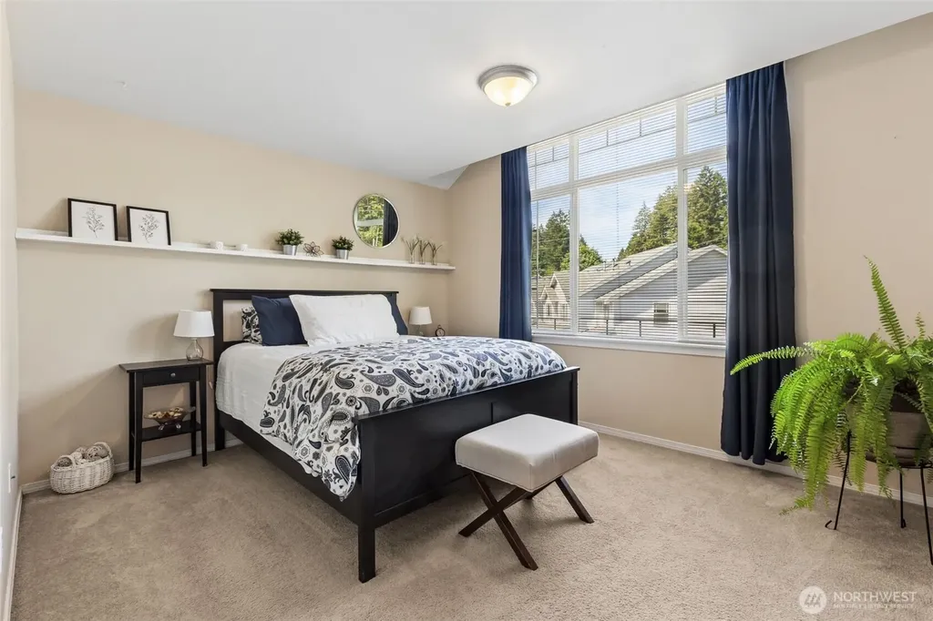 4732 Lakeshore Lane SE Olympia WA 98513