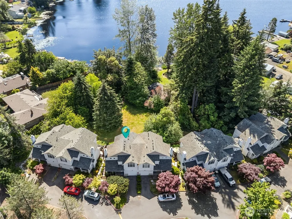 4732 Lakeshore Lane SE Olympia WA 98513