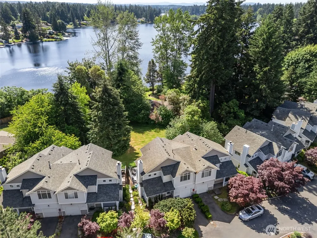 4732 Lakeshore Lane SE Olympia WA 98513