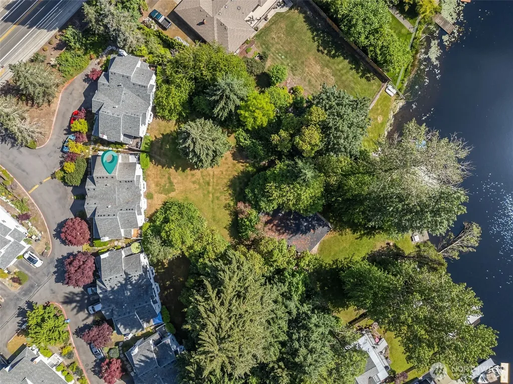 4732 Lakeshore Lane SE Olympia WA 98513