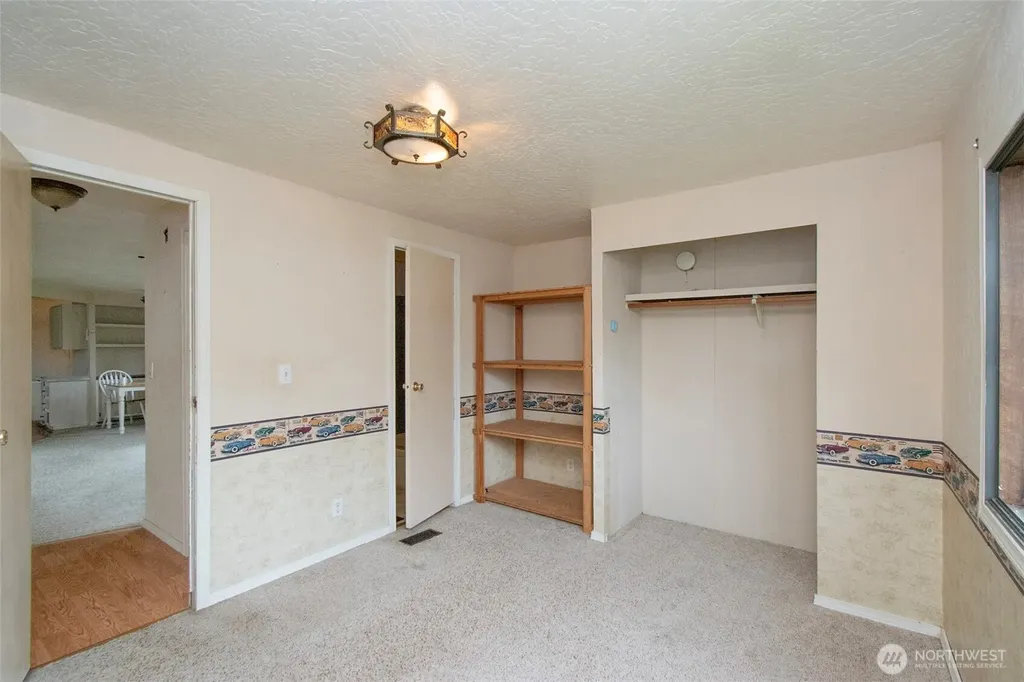 90 Baywood Village Sequim WA 98382