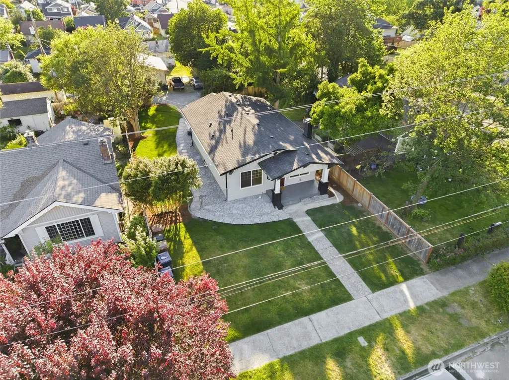 4308 A Street Tacoma WA 98418