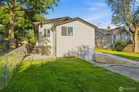 4308 A Street Tacoma WA 98418
