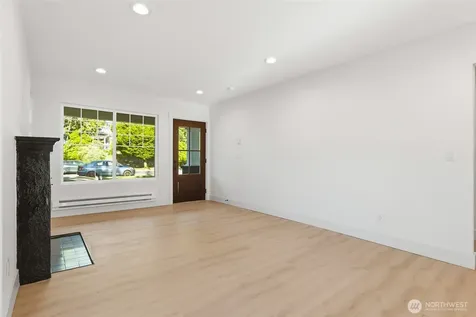 4308 A Street Tacoma WA 98418