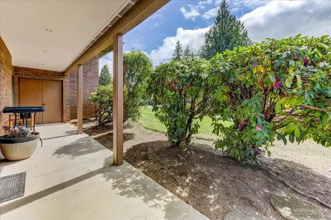 8106 53rd Avenue W Mukilteo WA 98275