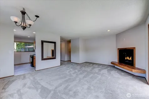 8106 53rd Avenue W Mukilteo WA 98275