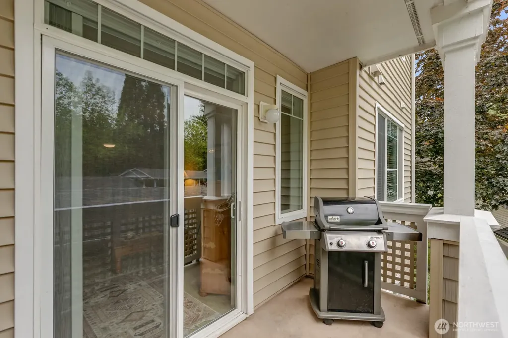 15300 112th Avenue NE Bothell WA 98011