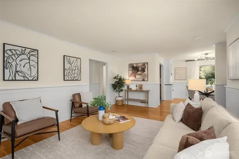 2456 3rd Avenue W Seattle WA 98119