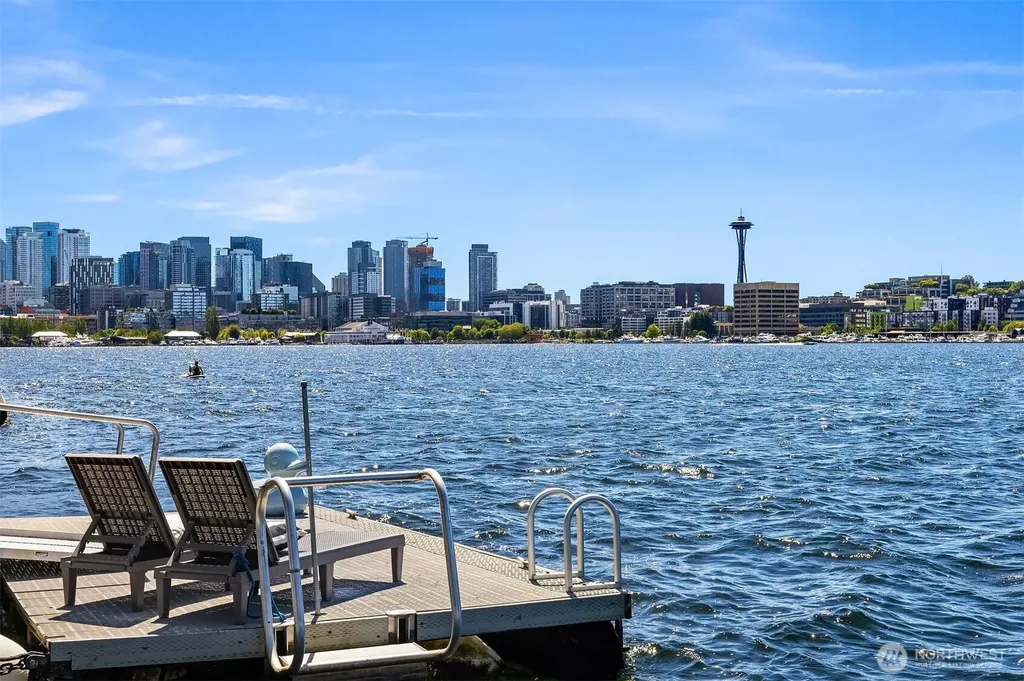 2031 Fairview Avenue E Seattle WA 98102