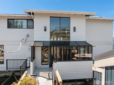 2031 Fairview Avenue E Seattle WA 98102