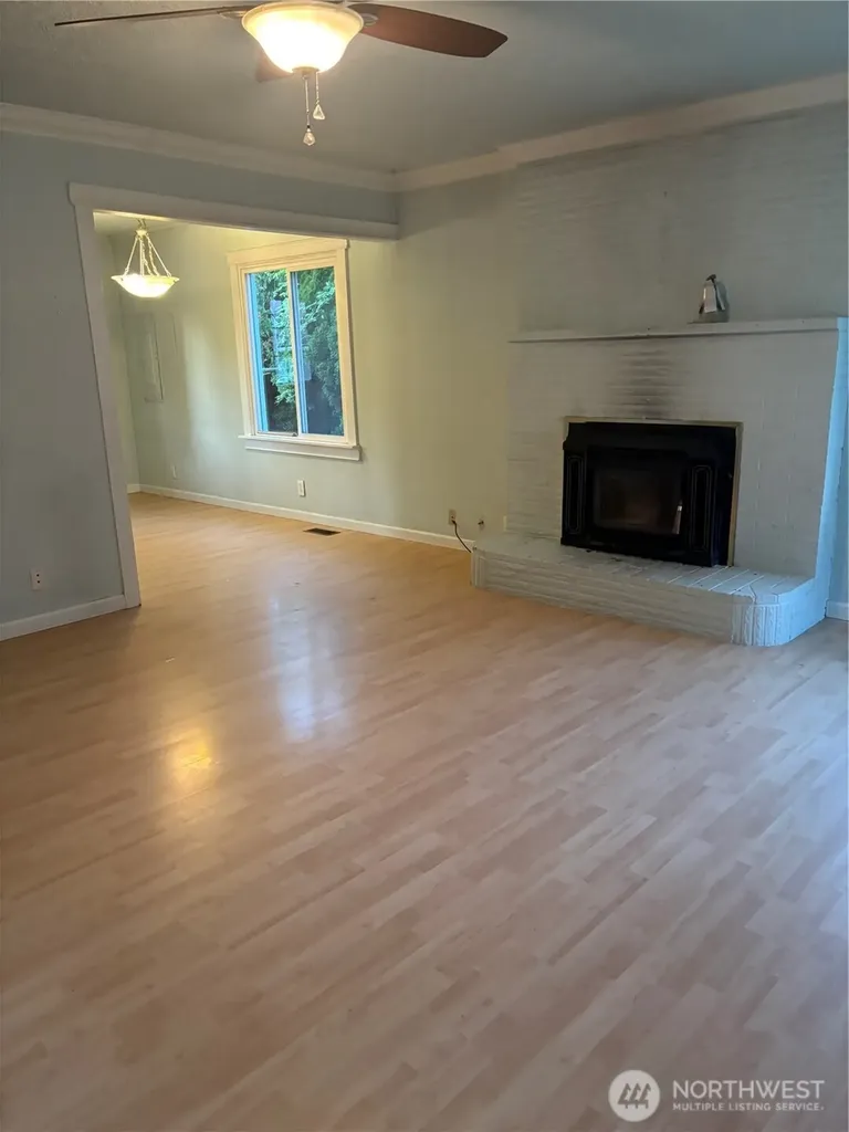 1509 Everett Street Sumner WA 98390
