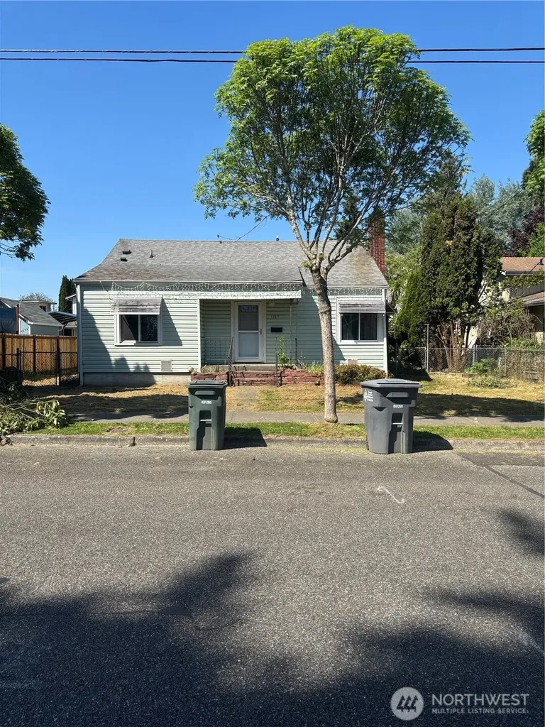 1509 Everett Street Sumner WA 98390