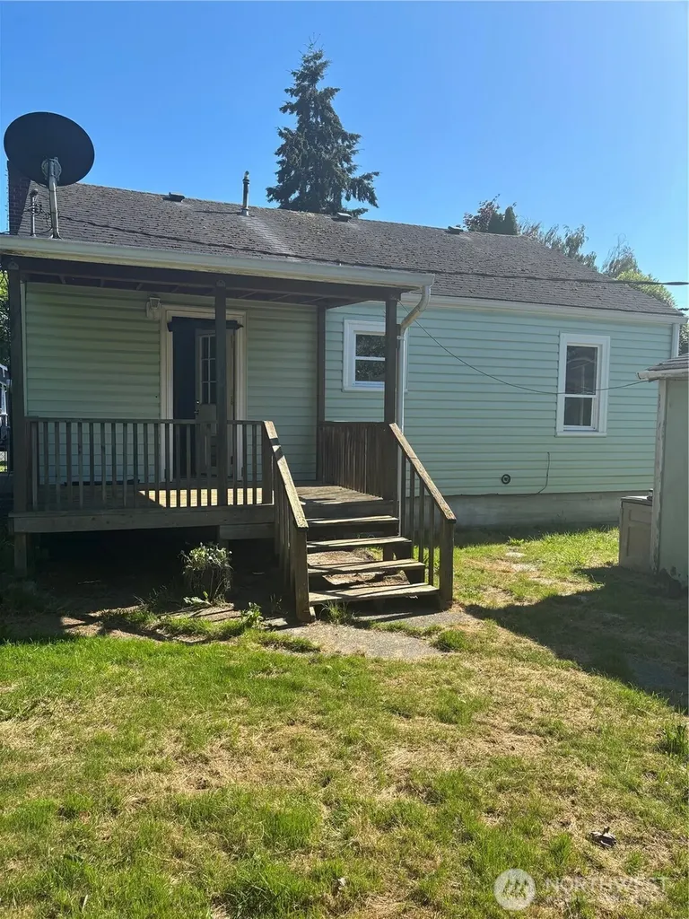 1509 Everett Street Sumner WA 98390