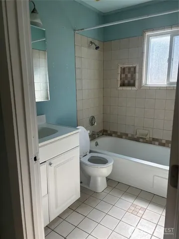 1509 Everett Street Sumner WA 98390
