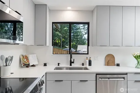 12351 SE 96th Place Renton WA 98056