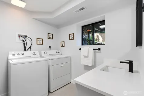 12351 SE 96th Place Renton WA 98056