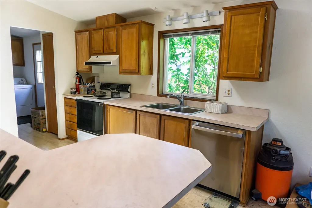 772 Lincoln Avenue E Tenino WA 98589