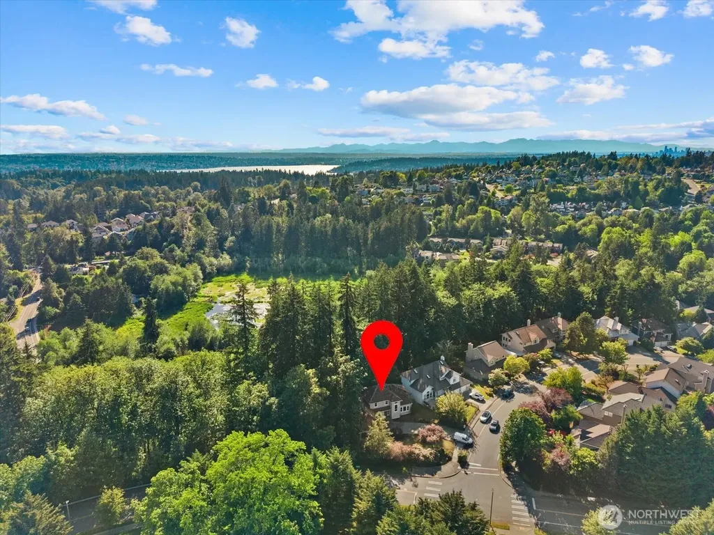 8561 135th Avenue SE Newcastle WA 98059