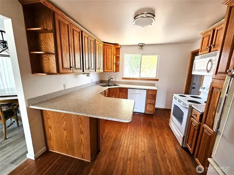 134 4th Avenue SE Soap Lake WA 98851
