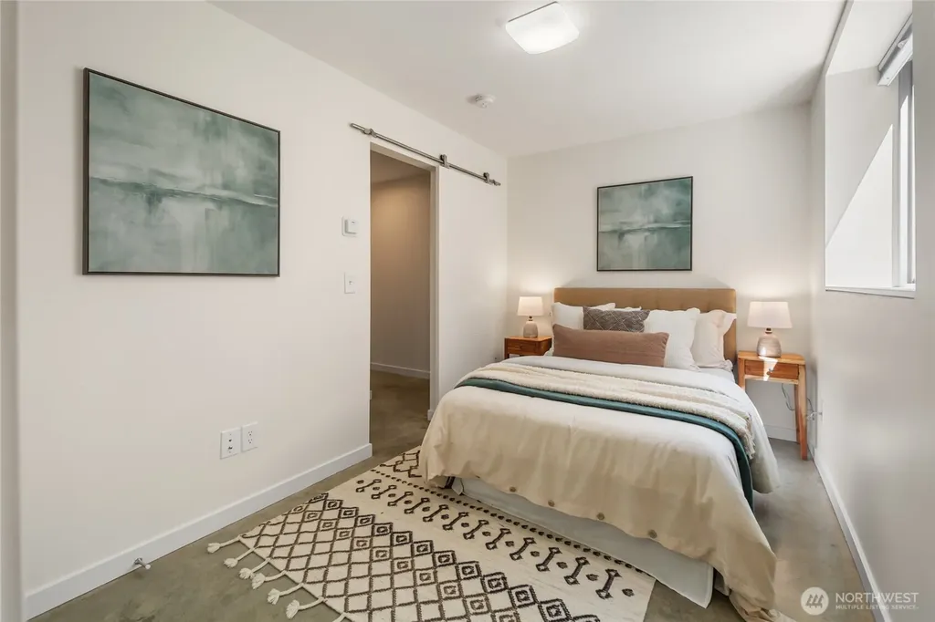 1919 9th Avenue W Seattle WA 98119