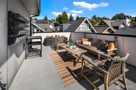 1919 9th Avenue W Seattle WA 98119