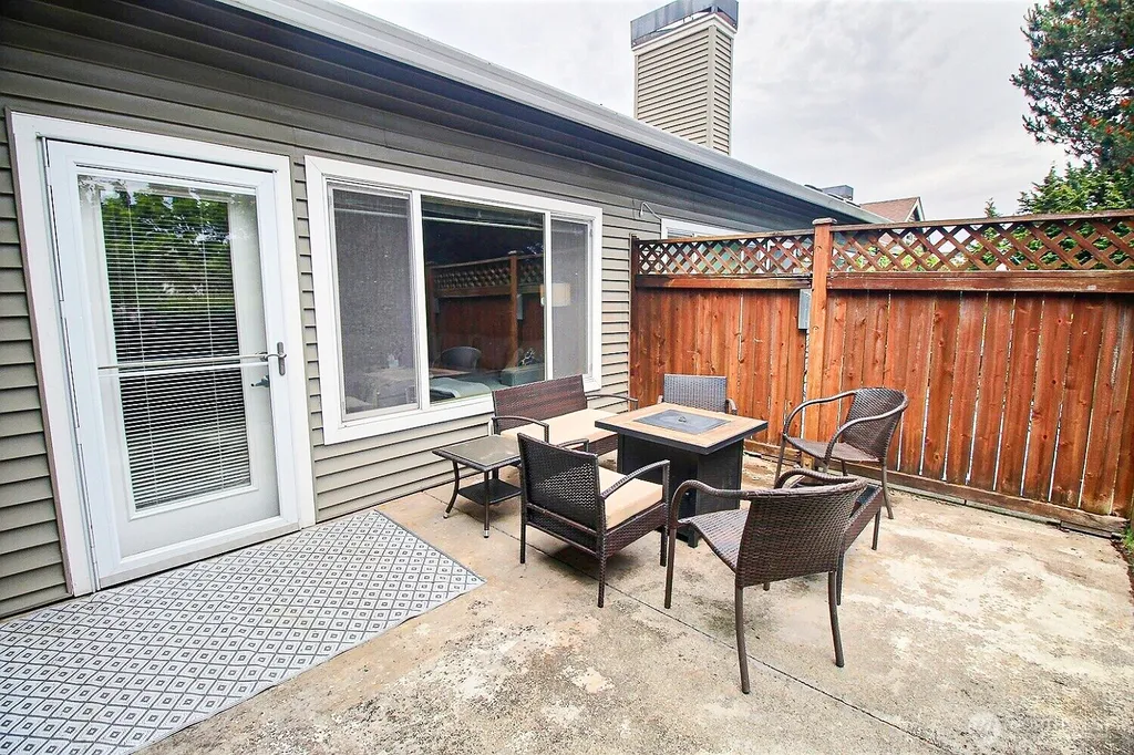 6540 Lindsay Avenue SE Auburn WA 98092