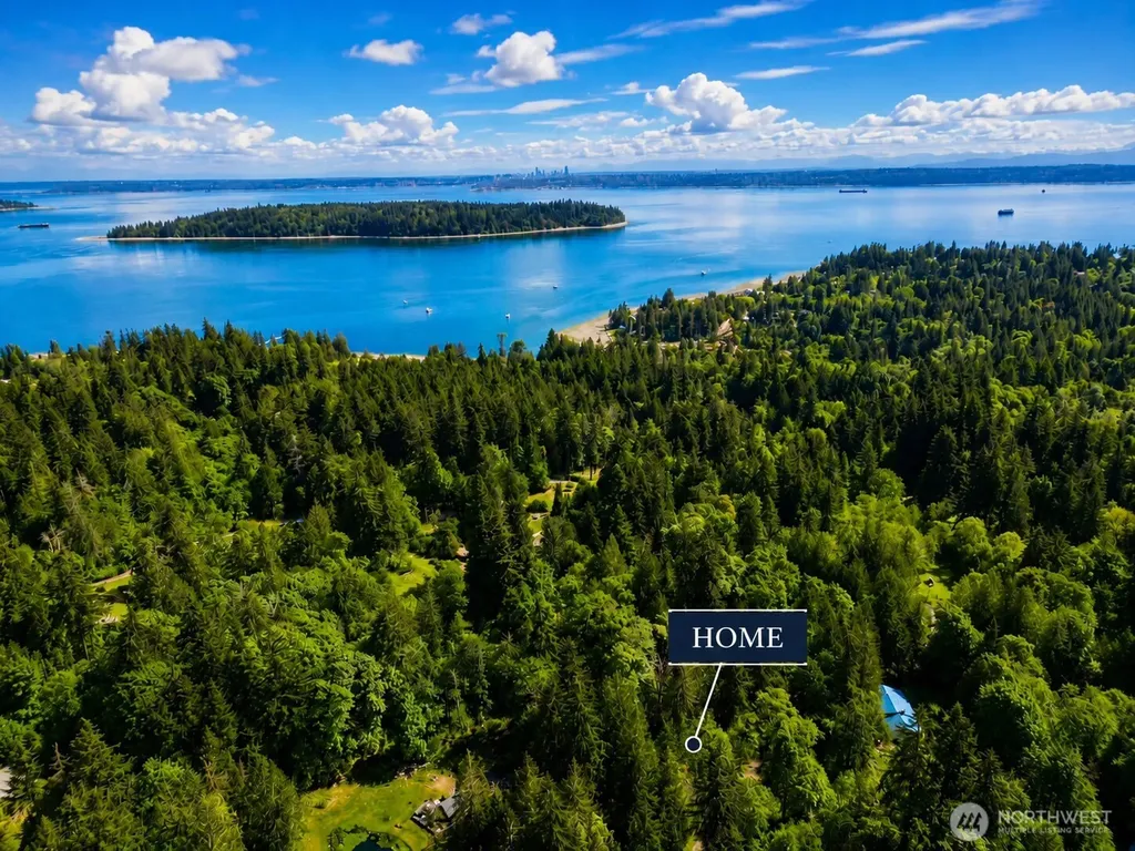 9383 SE James Allan Road Port Orchard WA 98366