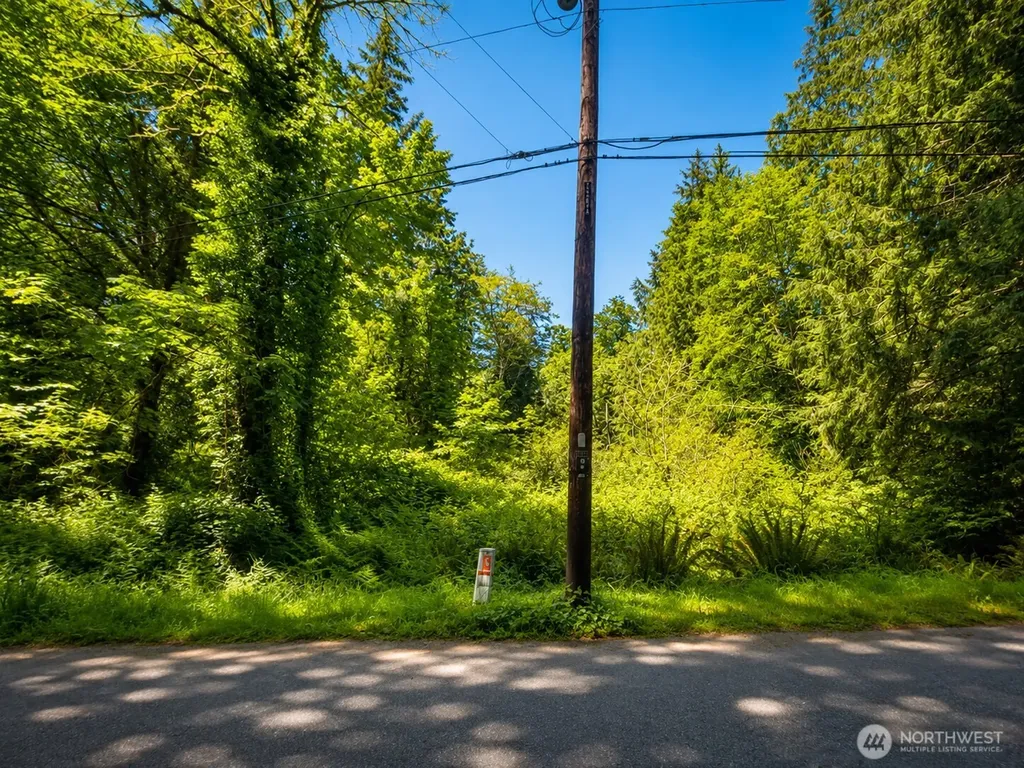 9383 SE James Allan Road Port Orchard WA 98366