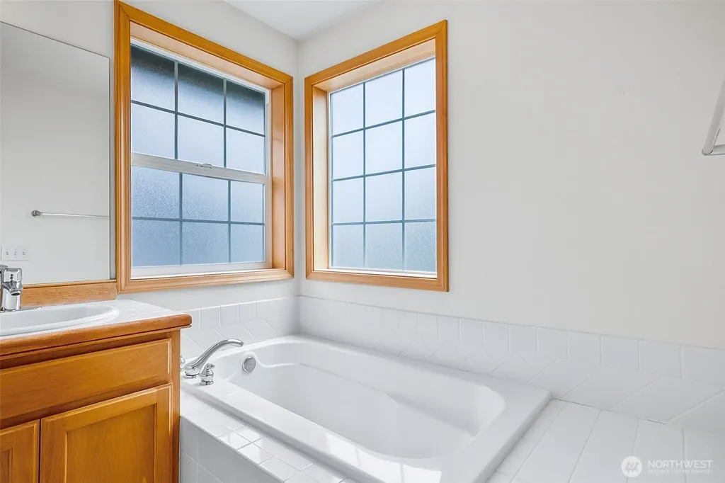 18410 11th Drive SE Bothell WA 98012