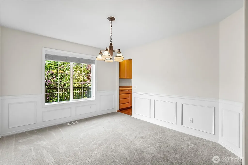 18410 11th Drive SE Bothell WA 98012