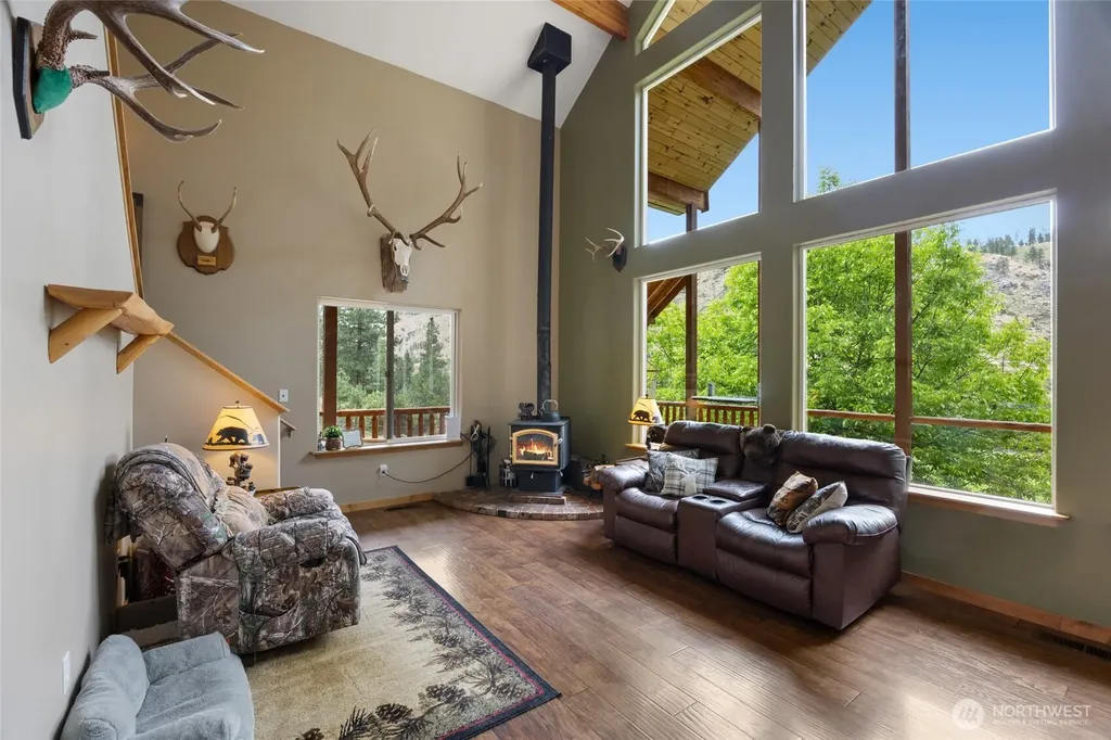 11125 Entiat River Road Entiat WA 98822