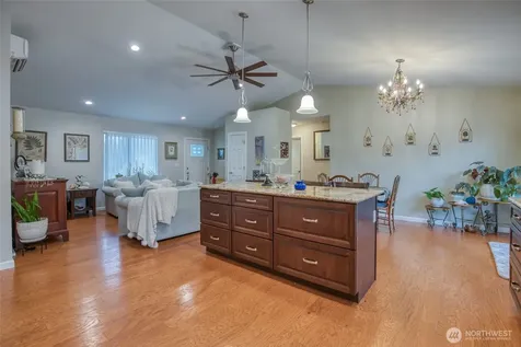 3214 Sanderling Drive Hoquiam WA 98550