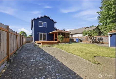 313 E 52nd Street Tacoma WA 98404