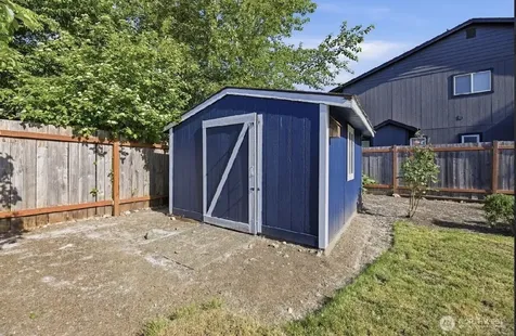 313 E 52nd Street Tacoma WA 98404