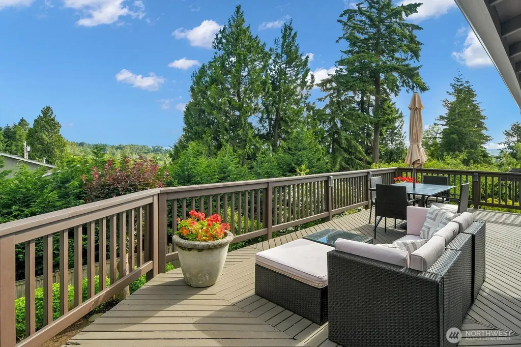 11239 NE 91st Street Kirkland WA 98033