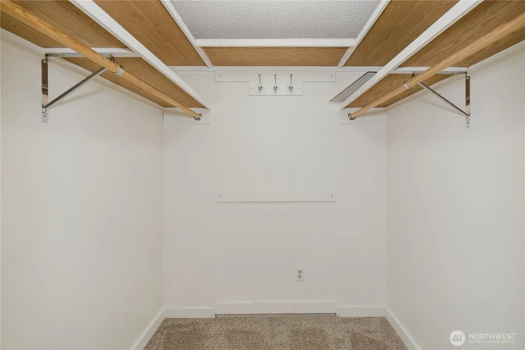 3400 Narrows View Lane NE Bremerton WA 98310