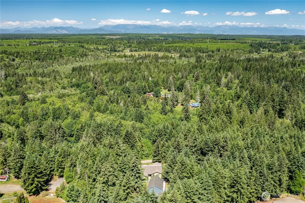 110 E Glacier Crest Road Grapeview WA 98546