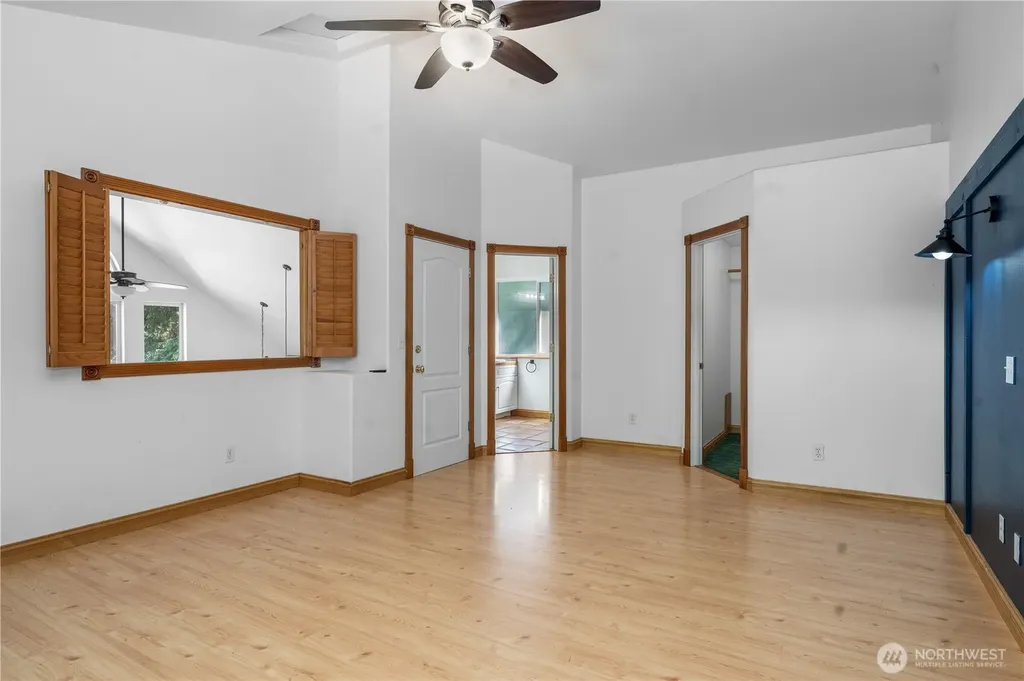 110 E Glacier Crest Road Grapeview WA 98546