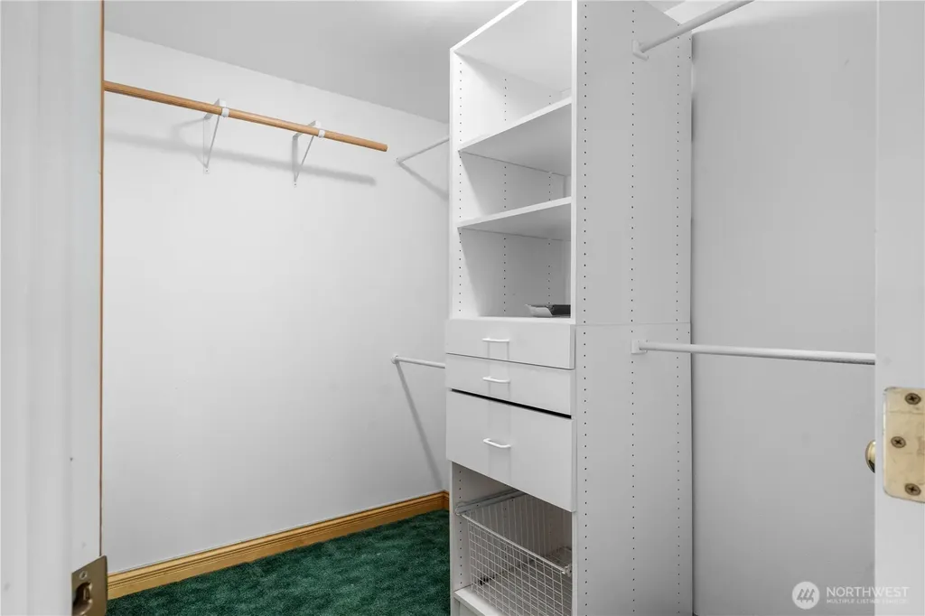 110 E Glacier Crest Road Grapeview WA 98546