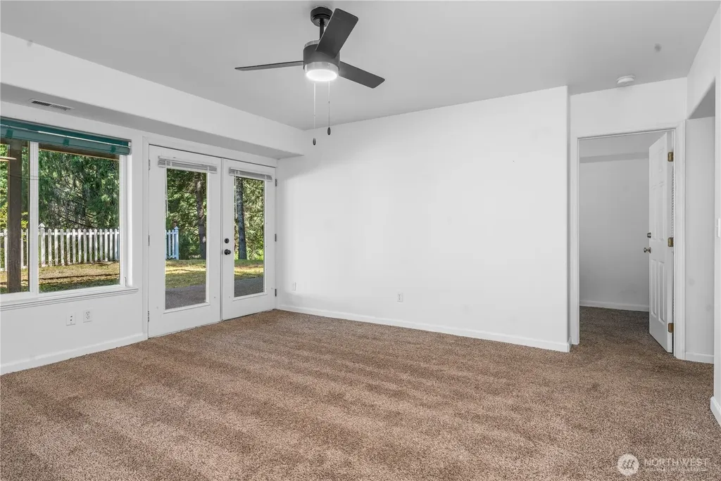 110 E Glacier Crest Road Grapeview WA 98546