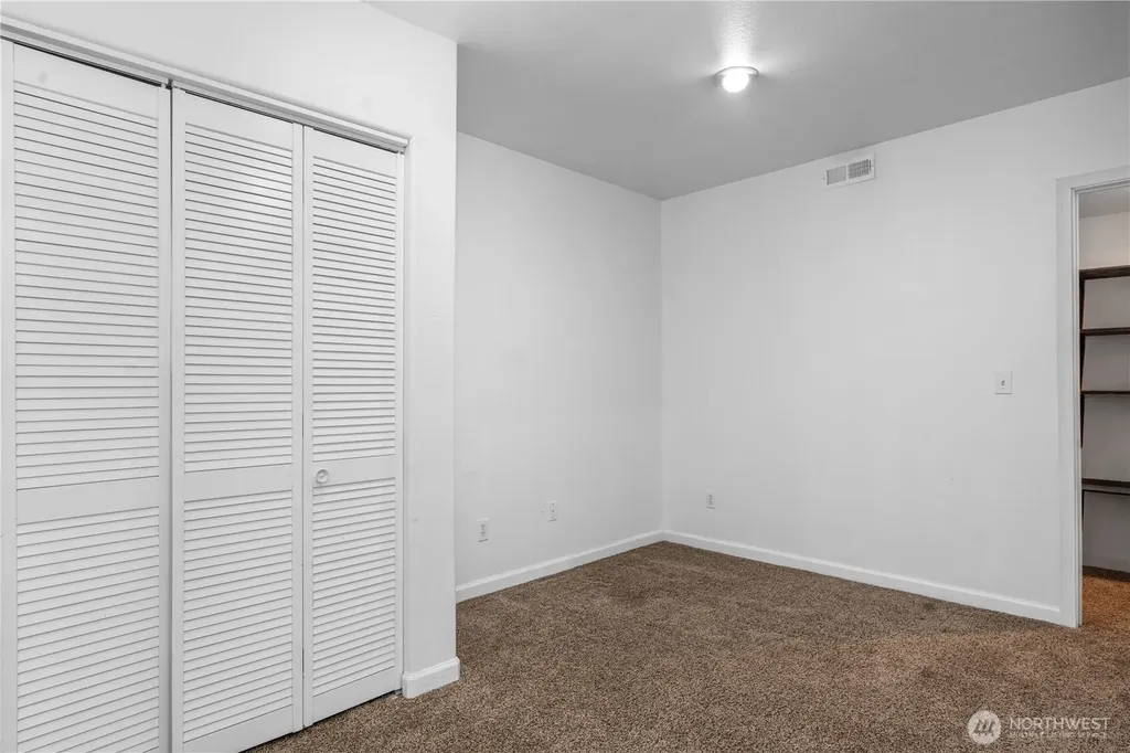 110 E Glacier Crest Road Grapeview WA 98546