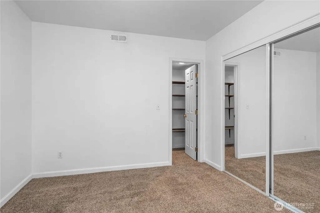110 E Glacier Crest Road Grapeview WA 98546