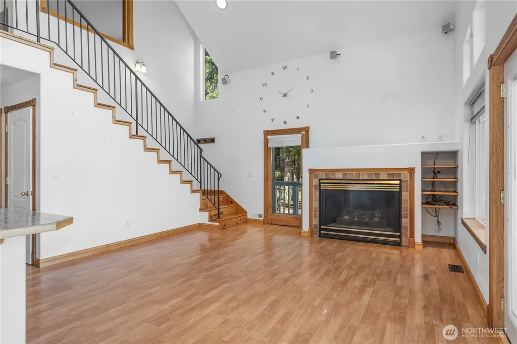 110 E Glacier Crest Road Grapeview WA 98546