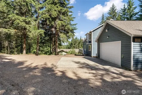110 E Glacier Crest Road Grapeview WA 98546