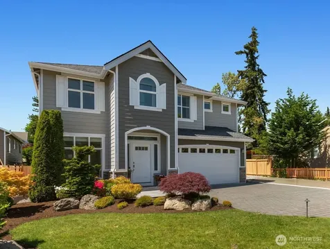 16721 8th Avenue NE Shoreline WA 98155